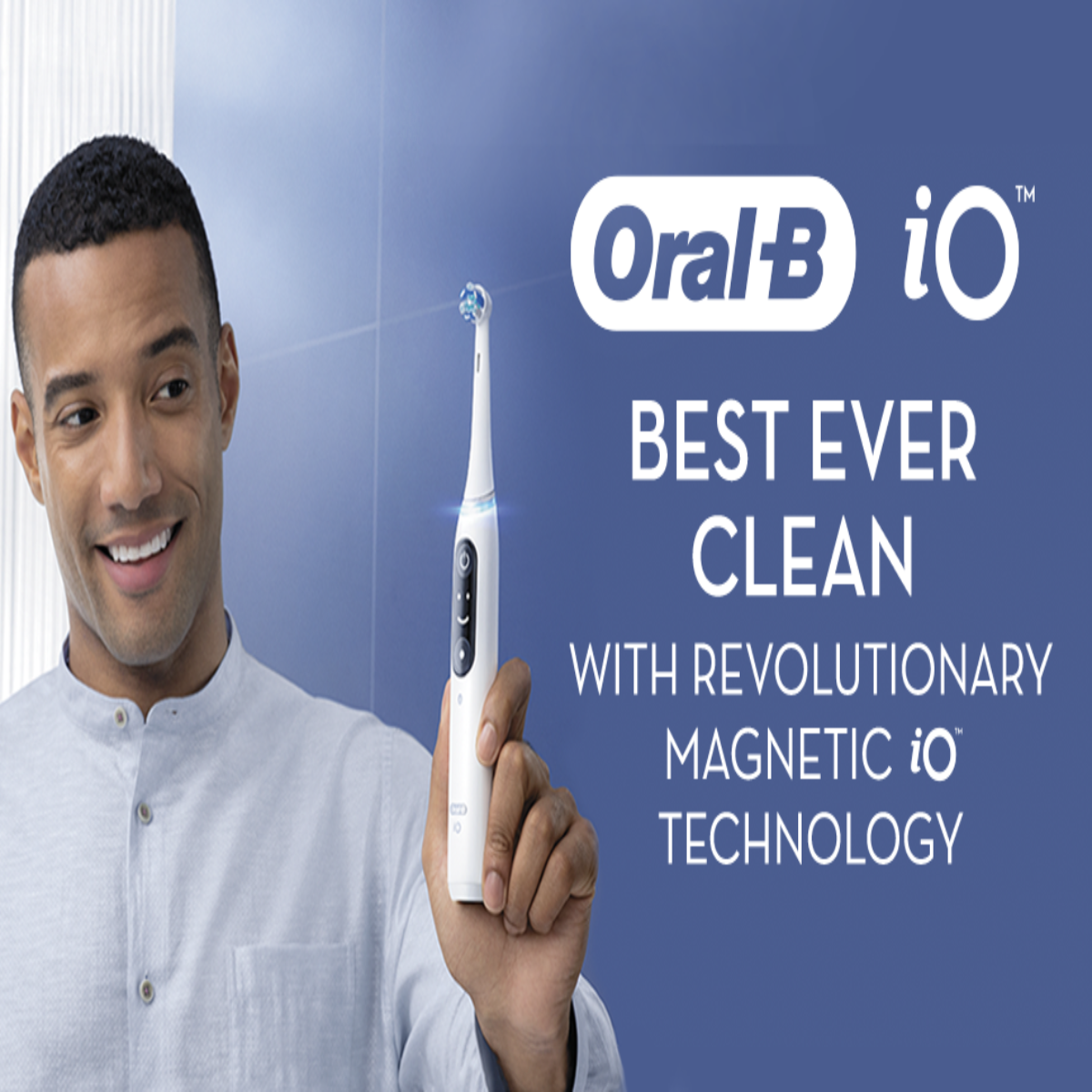 Oral B iO7 White Electric Toothbrush with Travel Case