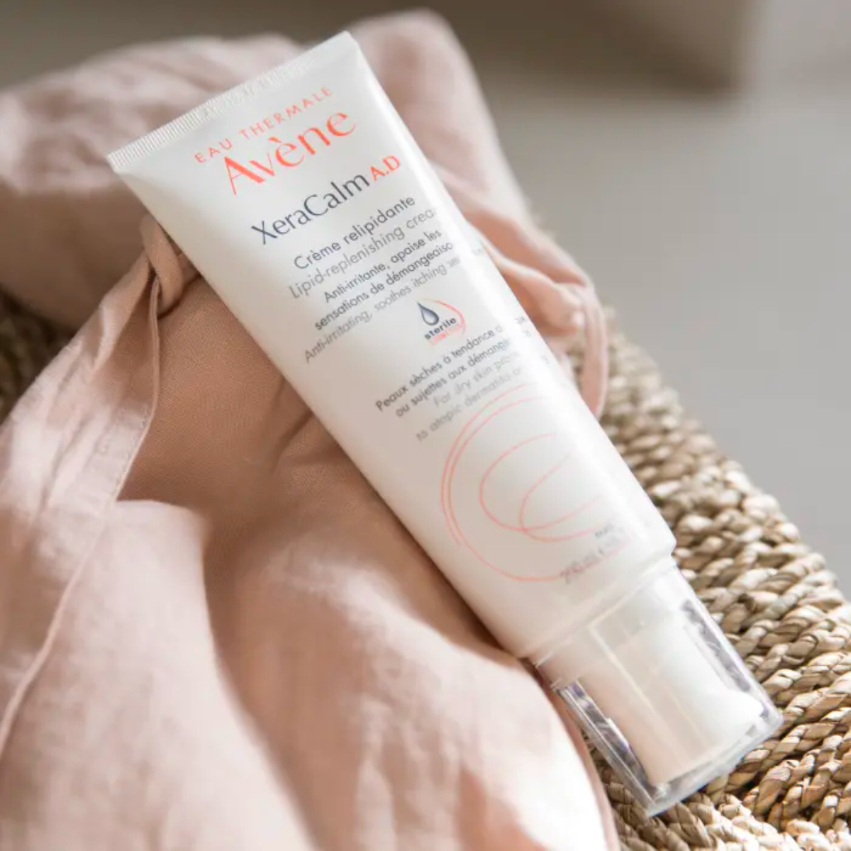 Avène | XeraCalm A.D Lipid-Replenishing Cream 200ml